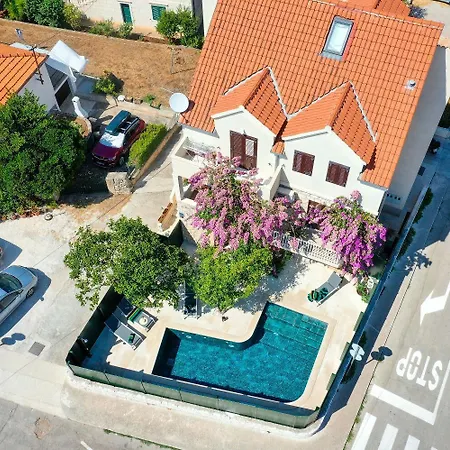 L&r - Private Pool * Супетар
