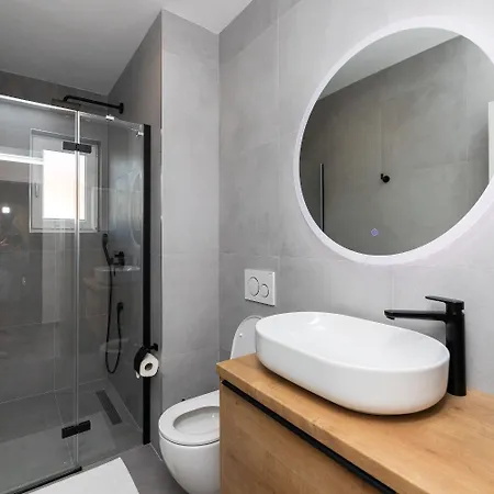 L&r - Private Pool *